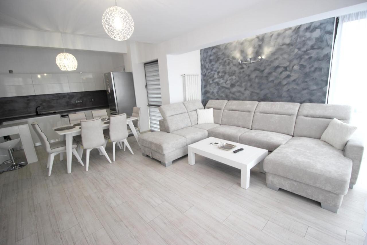 Apartament Diana Târgu-Mureş エクステリア 写真